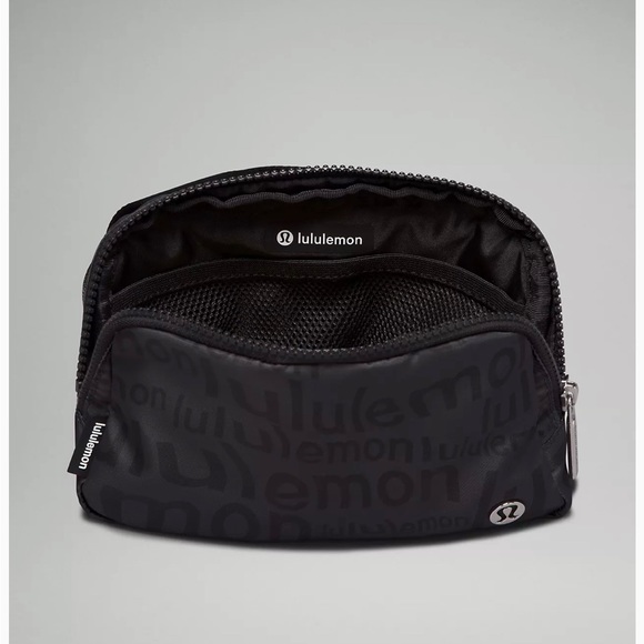 NEW LULULEMON everywhere belt bag - Picture 6 of 8